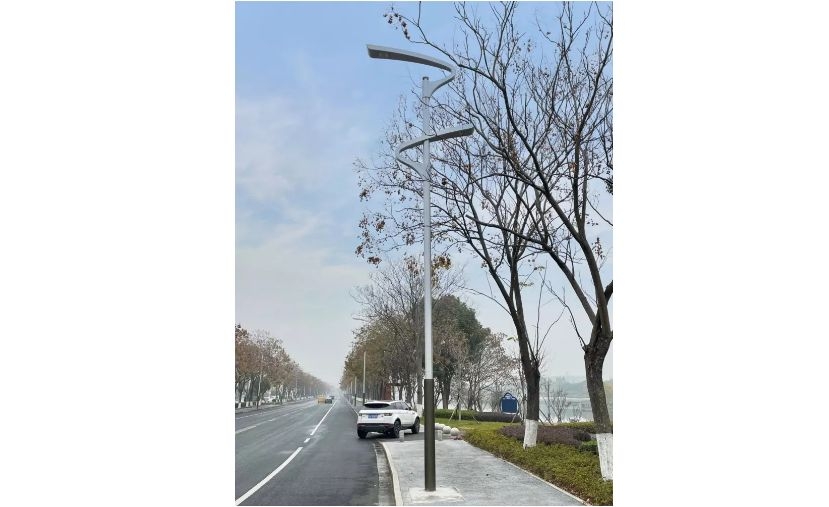 華體5G智慧路燈點(diǎn)亮南京后花園！